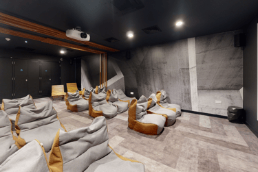 Silver Crtyrd Studio Plus at iQ Hammersmith, 230 Shepherds Bush Rd, Hammersmith, London, W67NL - Image 5